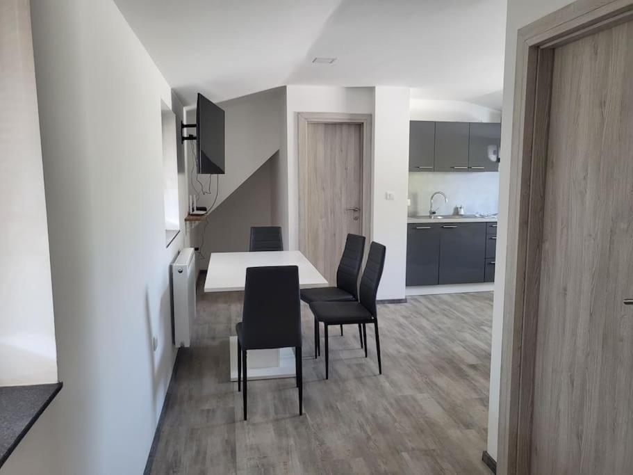 Jack Apartments Марибор Екстериор снимка